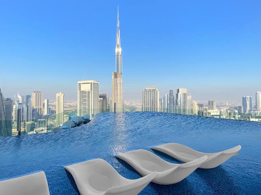 First Class 2Br Luxurious High-Floor Suite Dubai Exterior photo